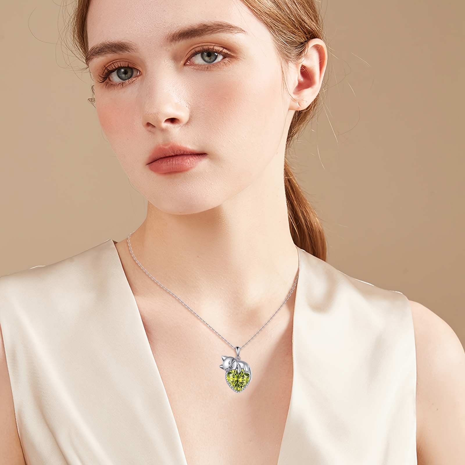 Women's Adjustable Chain Birthstone Cat Necklace with Green Crystal